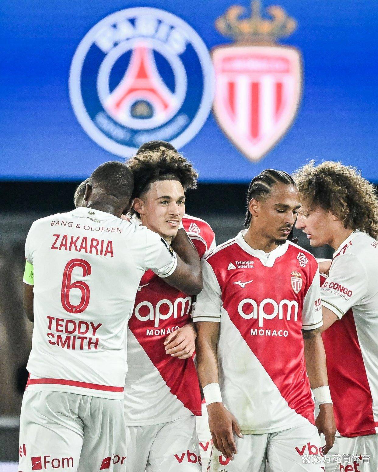 随着大巴黎1-3轰然倒下+黑马笑纳！法甲最新积分榜：3-7名差5分